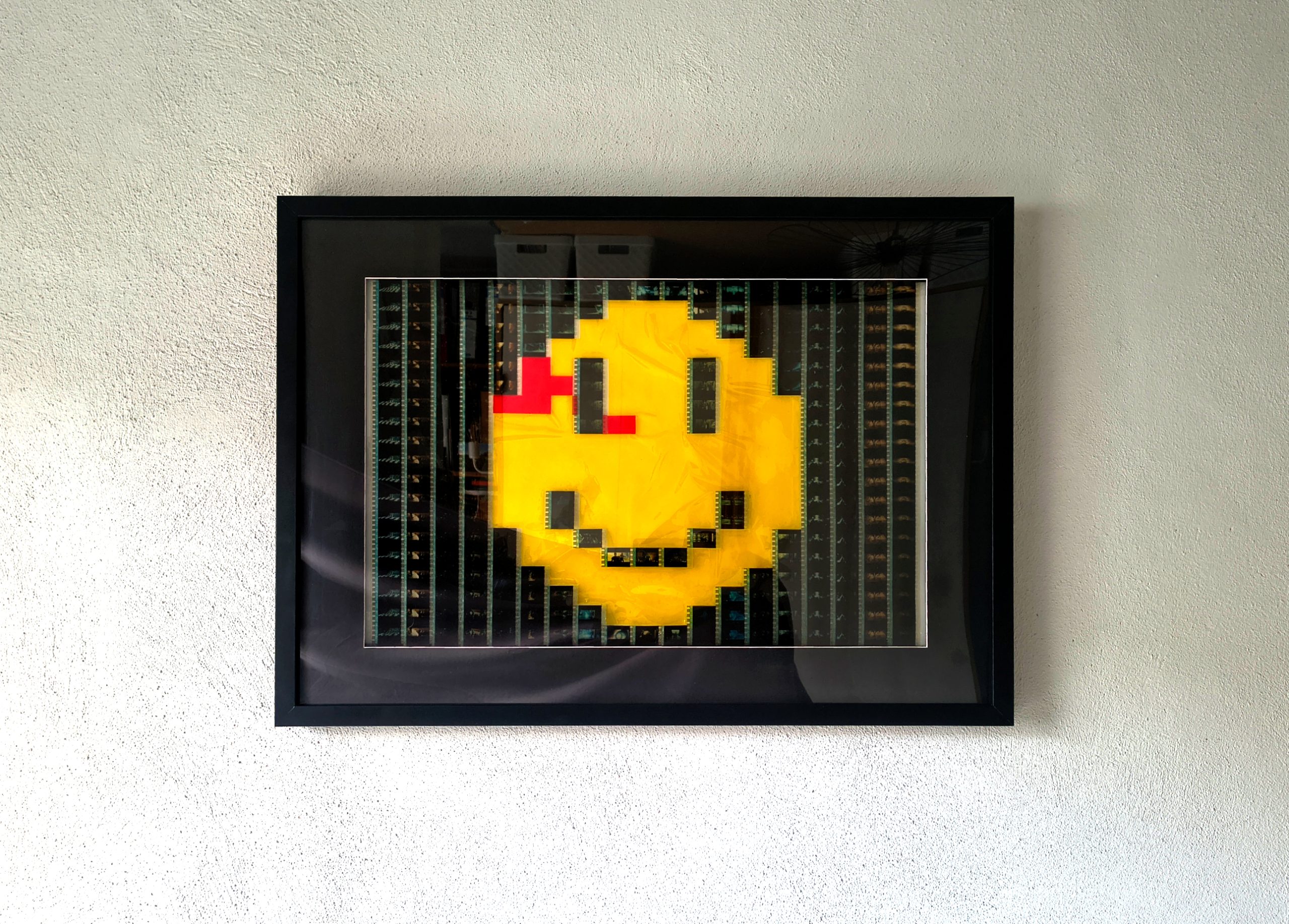 #BLOODY SMILEY BEAF dark